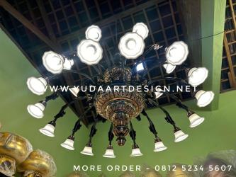 Lampu Gantung Tembaga Custom (Dia. 2M): Desain Downlight 24 Tangkai, Finishing Hitam Patina Kap Fiber
