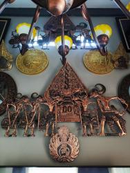 Gunungan Wayang Pandawa Lima Tembaga Finishing Hitam Poles | Yuda Art Design