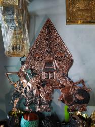 Gunungan Wayang Punokawan Tembaga Finishing Hitam Poles | Yuda Art Design